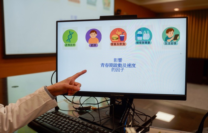 潘妤玟醫師於記者會分享【兒童性早熟】圖片