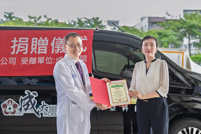 李經維院長感謝沃亞科技企業夥伴,讓善的力量可以走得更遠。圖片